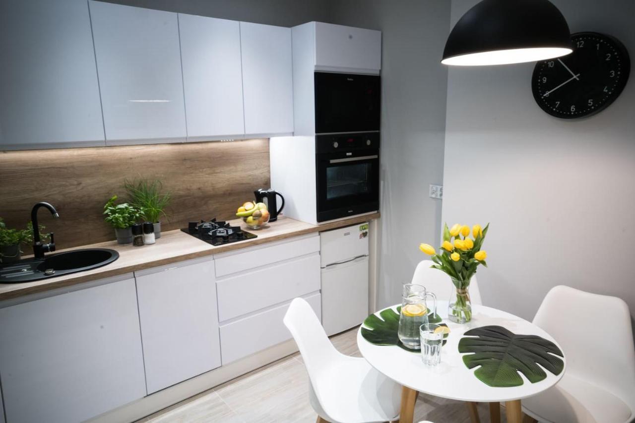 Rynek 20/21 -cosy New On The Market Square - 4 Bedrooms - 8 People Apartmán